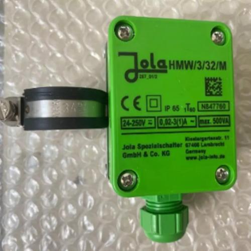 HMW3/32/M Floating Level Switch